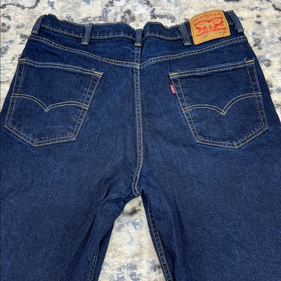 Levi’s 550 Relaxed Fit Men’s Jeans Dark Wash W38 L34 Made in Egypt - Picture 5 of 6